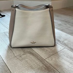 Kate Spade Leila Medium Triple Compartment Shoulder Bag Light Sand